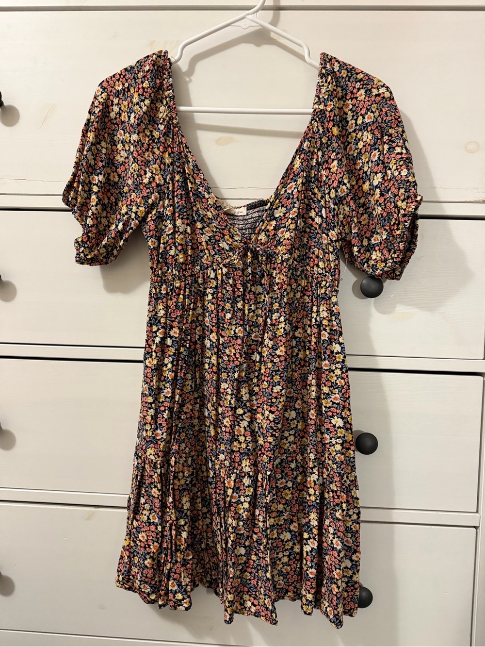Rewind Floral V-Neck Short Sleeve Dress in Navy Multi